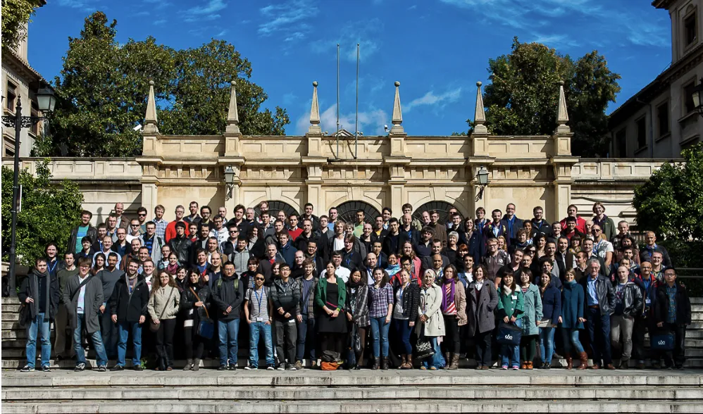 CAS INTRODUCTION TO ACCELERATOR PHYSICS IN SPAIN